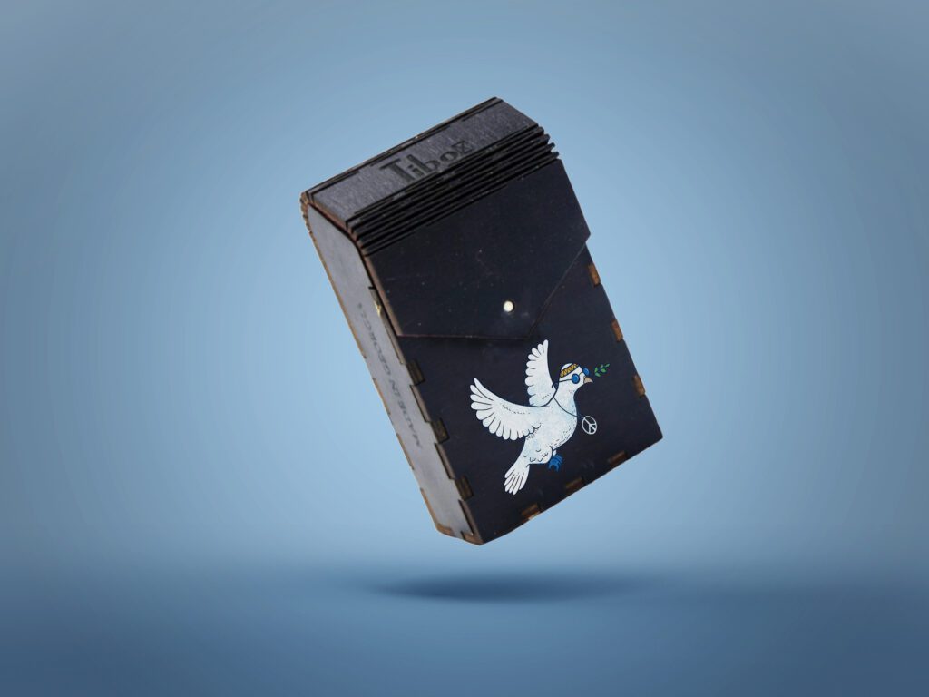 თამბაქოს კოლოფი - მშვიდობა 2 საჩუქარი პერსონალური Originaluri sachuqrebi