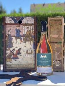 ღვინის ყუთი